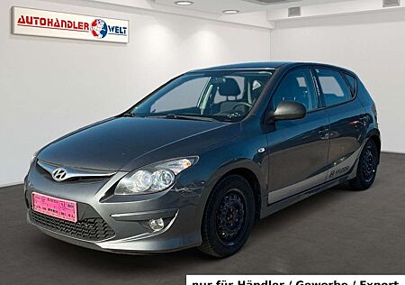 Hyundai i30 1.6 CRDi FIFA WM Edition Klima