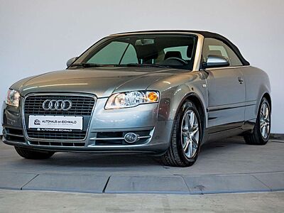 Audi A4 Cabriolet 2.0 TFSI Automatik PDC StzHzg