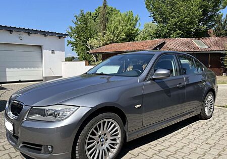 BMW 320i 320