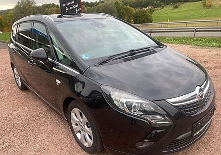 Opel Zafira C Tourer OPC Line Innovation