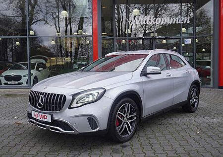 Mercedes-Benz GLA 250 Urban 7G-DCT LED Navi Sitzheizung AHK
