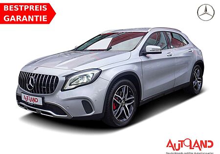 Mercedes-Benz GLA 250 Urban 7G-DCT LED Navi Sitzheizung AHK