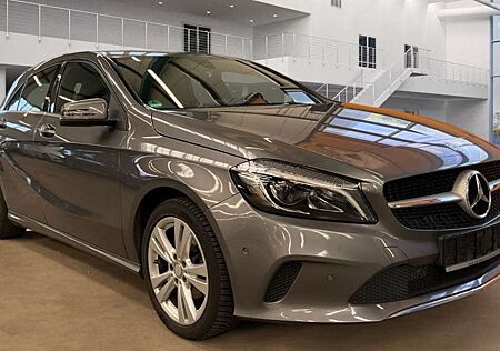Mercedes-Benz A 180 d*LED*NAVI*SHZ*TURBO NEU
