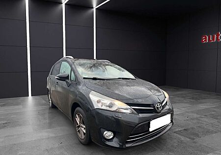 Toyota Verso Life/7 Sitzer/Xenon/Kamera/Sitzhzg/Multifu
