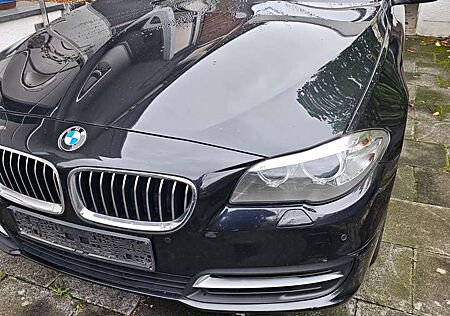 BMW 520d 520 Touring Aut.