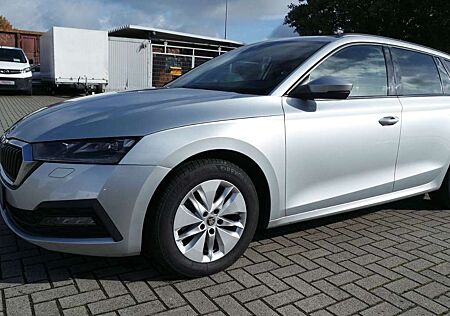 Skoda Octavia Combi Ambition, LED, DSG, NAVI, AHK