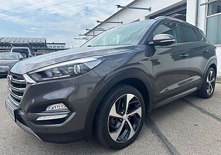 Hyundai Tucson 2.0 CRDI Style blue / WR