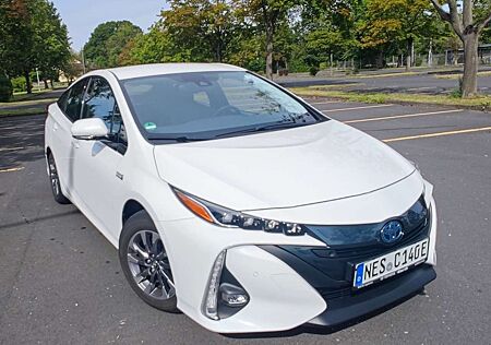 Toyota Prius Plug-in Hybrid Executive