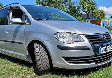 VW Touran Volkswagen Trendline