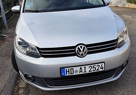 VW Touran Volkswagen 1.4 TSI EcoFuel Cup