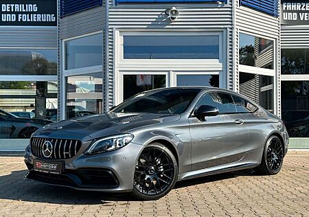 Mercedes-Benz C 63 AMG C63 AMG HUDMultiBeamLEDPano360°Burmeister