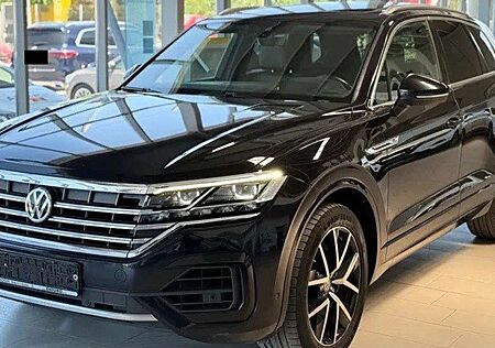 VW Touareg Volkswagen 3.0 V6 TDI 4Motion