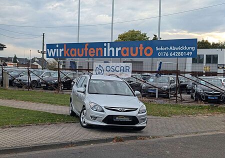 Hyundai i30 cw Classic*KLIMA*ZV-FUNK*RADIO-CD !!