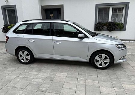 Skoda Fabia Combi 1.0 TSI DSG Style