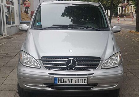 Mercedes-Benz Viano 2.2+CDI+extralang+Automatik+4Matic+Trend