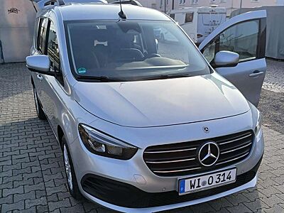 Mercedes-Benz T-Class T 180 d Automatik Progressive
