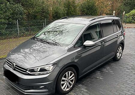 VW Touran Volkswagen Comfortline BMT/Start-Stopp