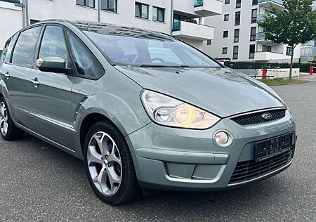 Ford S-Max 2,0 Titanium TÜV neu