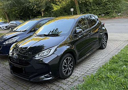Toyota Yaris Hybrid 1.5 VVT-i Team Deutschland