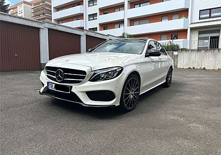 Mercedes-Benz C 250 Pano, Autom, AMG-Line, Dist+, Kam, LED voll