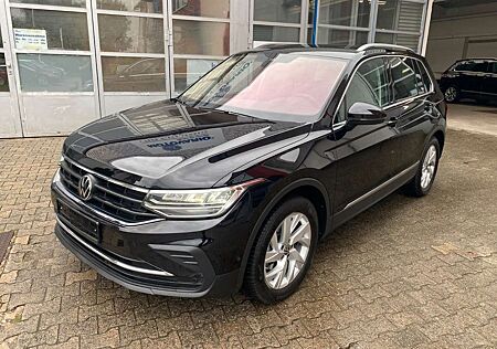 VW Tiguan Volkswagen Move/Automatik/AHK/1.5TSI/Rückfahrkamera