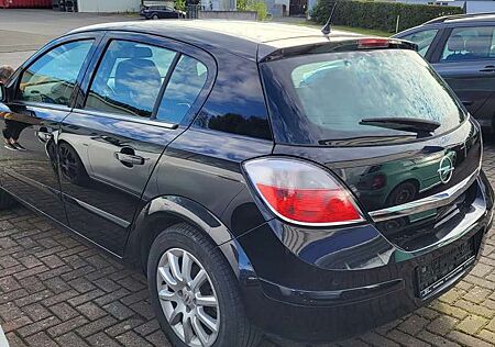 Opel Astra gebraucht kaufen Opel Astra Fließheck 5-Türer 1.6 Elegance