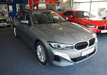BMW 318 i Touring Aut.*ACC*HUD*KZU*AHK*360°*Sportsitze*