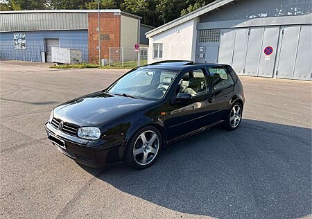 VW Golf Volkswagen 1.6 Colour Concept
