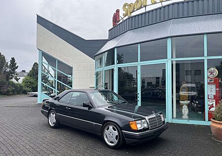 Mercedes-Benz 300 CE W124 mit erst 41TKM
