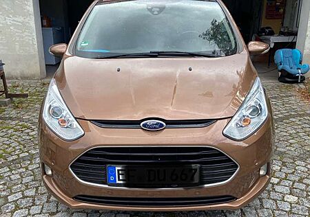 Ford B-Max 1.0 EcoBoost Titanium