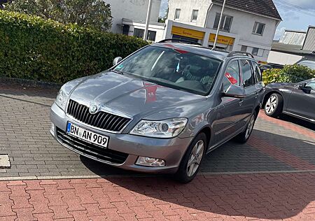 Skoda Octavia Combi 1.6 TDI DPF Active