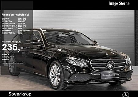Mercedes-Benz E 200 T // AVANTGARDE DISTR COMAND SPUR KAMERA