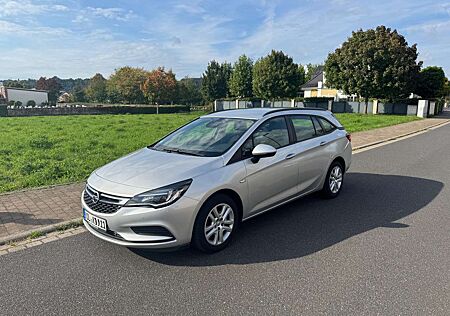 Opel Astra Sports Tourer Edition TÜV 09/27, LED