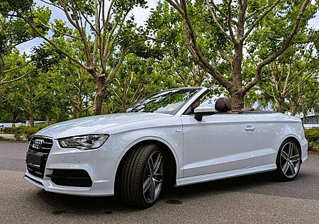 Audi A3 1.8 TFSI Cabrio S tronic S line Sportpaket