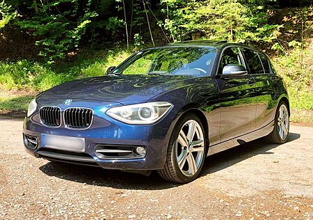 BMW 120d 120 Sport Line Vollausstattung (keine AHK)