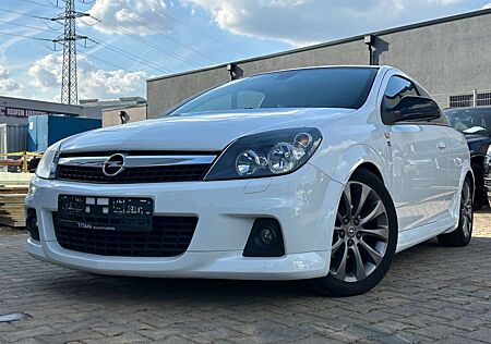 Opel Astra Black & White GTC 111 Jahre TÜV neu Sport