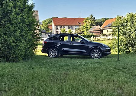 Porsche Cayenne Diesel Platinum Edition