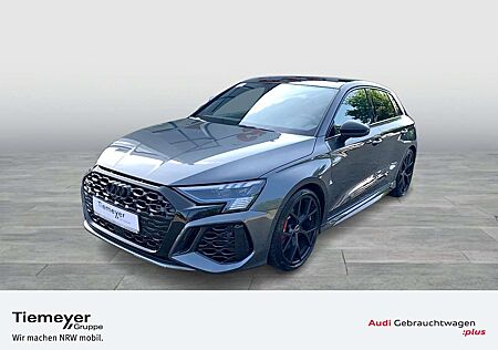 Audi RS3 PANO SPORT-AGA V-MAX LEDER
