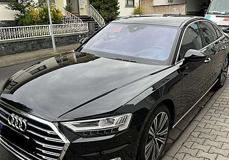 Audi A8 60 TFSI e quattro tiptronic
