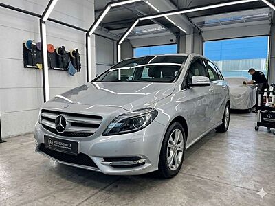 Mercedes-Benz B 200 2.HAND*AUTOM.*PDC V+H*SHZ*MFK*SCHECKHEFT