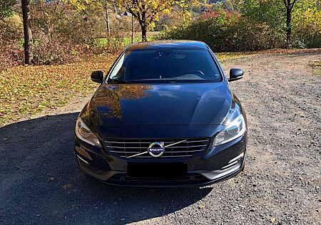 Volvo V60 D4 Momentum