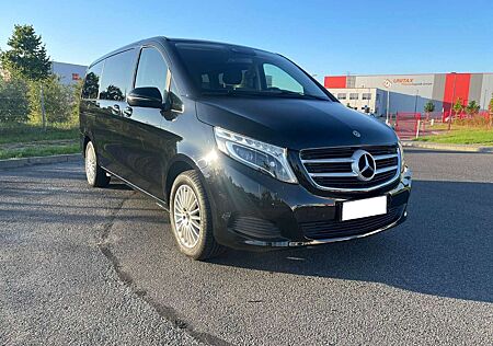 Mercedes-Benz V 220 Lang/LED/NAVI/7 Sitzer/2x Schiebetür/7G