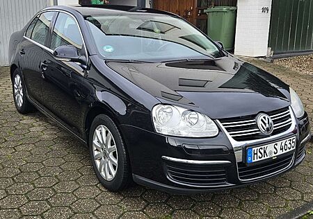 VW Jetta Volkswagen 1.6 Comfortline