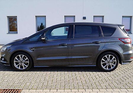 Ford S-Max 1.5 ST-Line