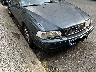 Volvo V70 2.0
