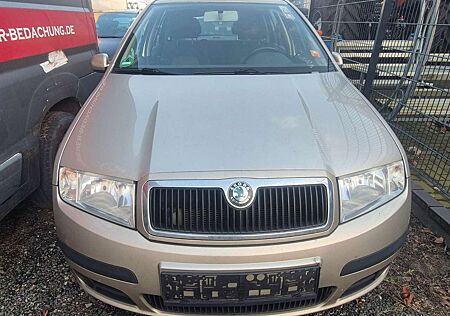 Skoda Fabia Combi Classic 1.4 Benzin Klima Automatik