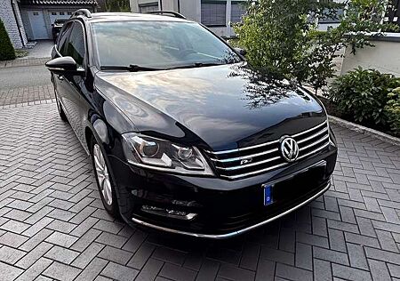 VW Passat Variant Volkswagen R-Line 2.0 Sport