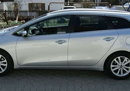 Kia XCeed Ceed SW / cee'd SW Ceed SW Diesel 1.6 CRDi 136 DCT ISG Spirit