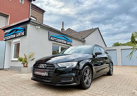 Audi A3 Sportback Sport *Automatik*Navi*Xenon*CarPlay