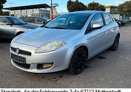 Fiat Bravo 1.4 16V Dynamic/Klima/Allwetter/1.Hand